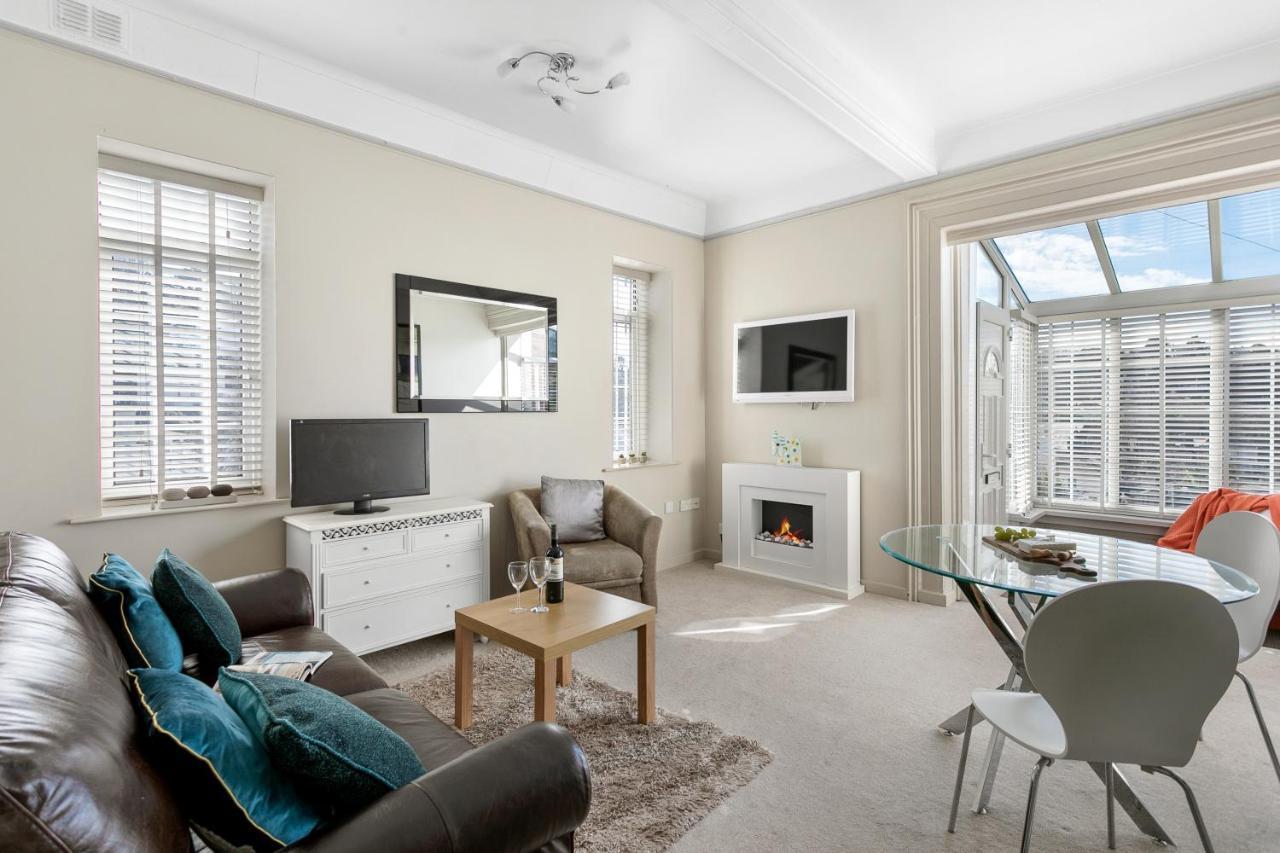 The Torcroft Apartments At Bedford House ทอร์คิ ภายนอก รูปภาพ